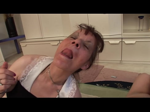 ❤️ Дзве бабулі і адзін дзядуля ўтрох Сэкс у нас be.mouthporn.ru ❌️